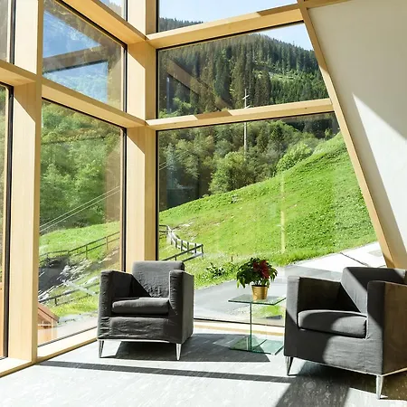 Hotel Steinbock 3*